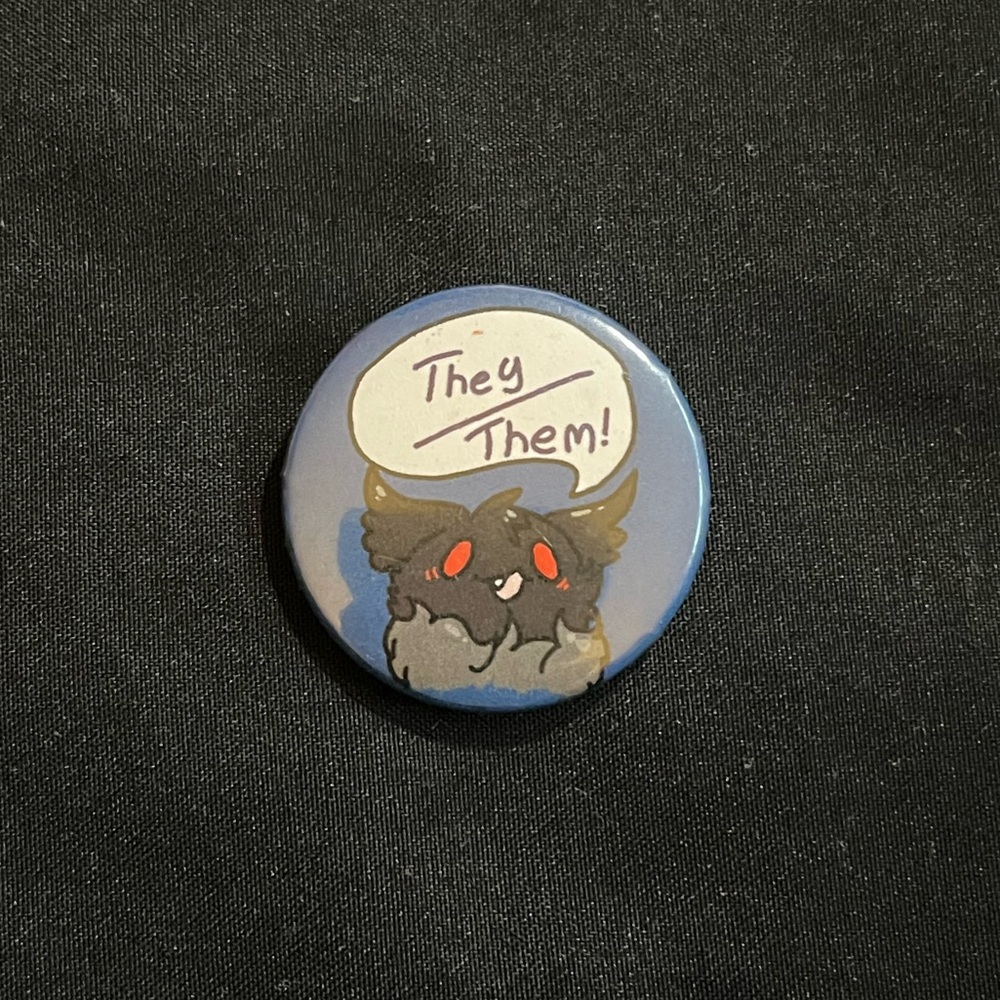5/$10 | they/them pronoun pin mothman